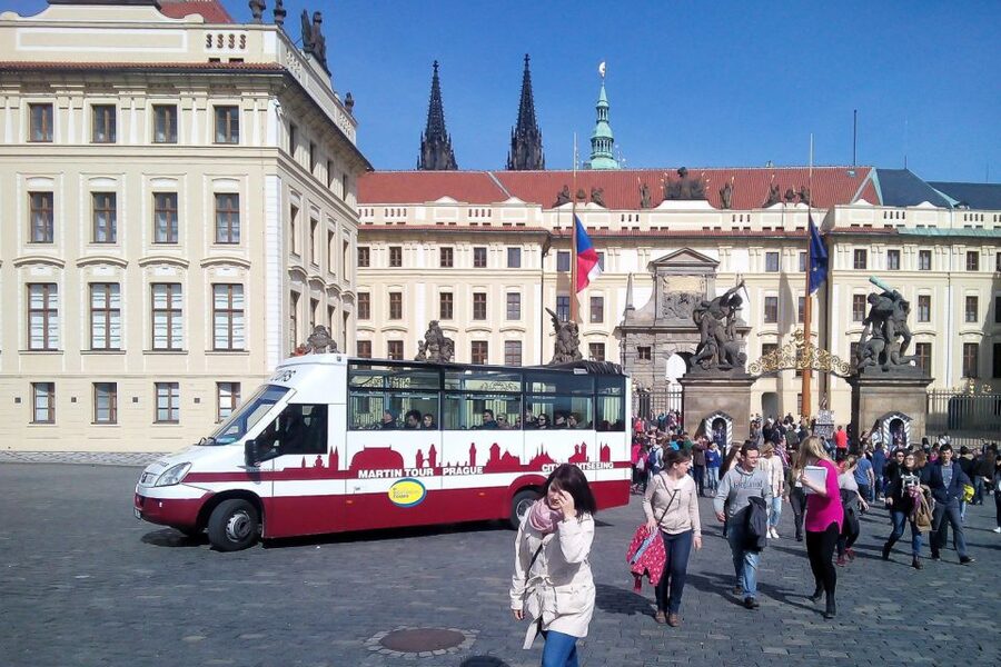 Prague: Historic City Center Bus Tour with Top Sights - Starting at Pařížská 1: check-in that keeps the morning calm