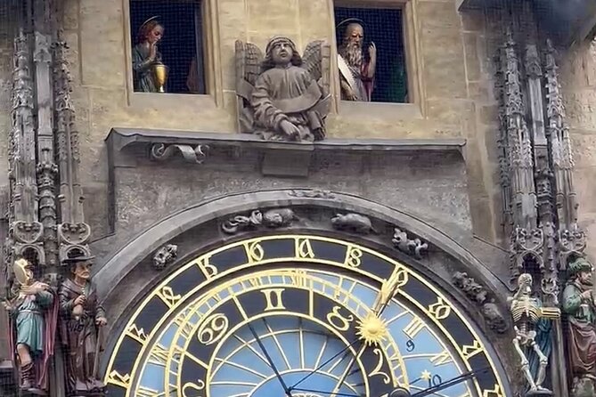 Prague History Highlights including Loreta Monastery tour - Price and ticket value: what you are really paying for