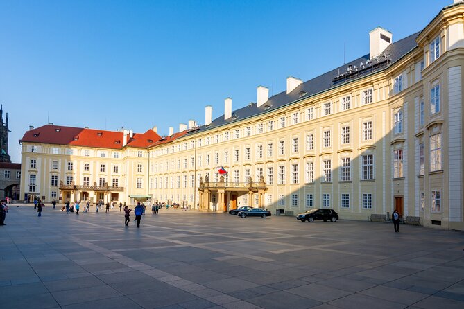 Prague Hradcany Castle, St Vitus Cathedral Tour with Tickets - St Vitus Cathedral: the ticket stop you should not treat casually