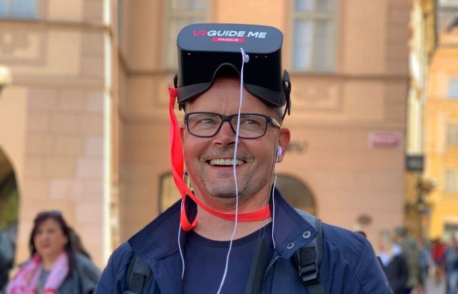 Prague: Immersive History Walking Tour and VR - Price, timing, and value: why $33 can make sense