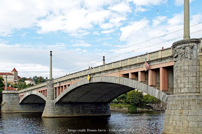 Prague In a Day: Private Full-Day Walking Tour with Prague Castle - Why a private Prague Castle day works better than trying to do it all yourself