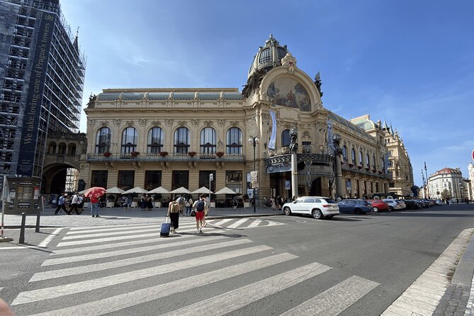 Prague in One Afternoon: Private Walking Tour with Marek - Meeting at the Powder Gate and starting at Prašná brána