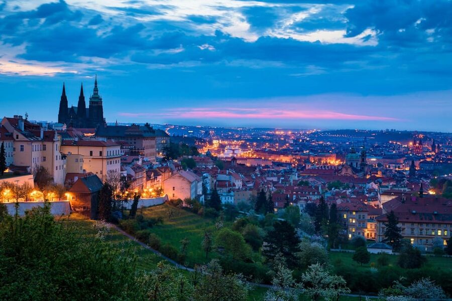 Prague In One Day: 7 hours private tour - Price and Logistics: What You Are Really Paying For