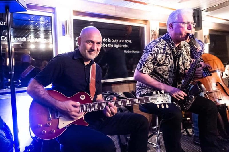Prague: Jazz Boat Popular Live Jazz Dinner Cruise - Dinner Options: Chicken, Pork, Salmon, or Vegetarian