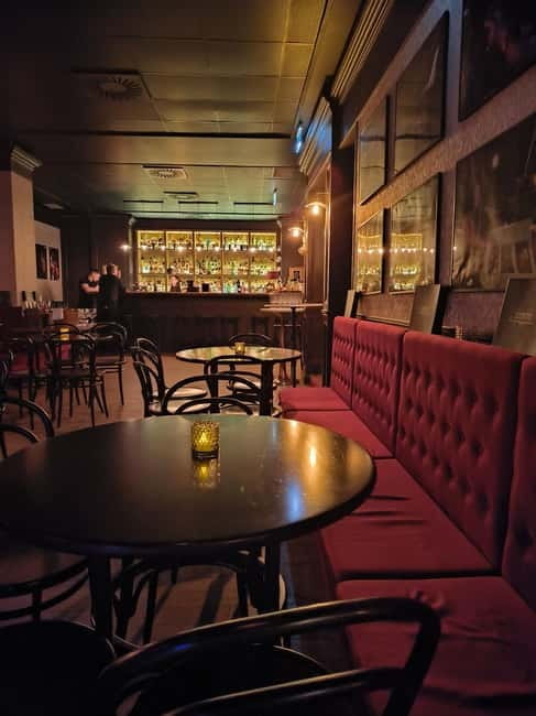 Prague: Jazz Show with Signature Cocktail - Who this is best for in Prague