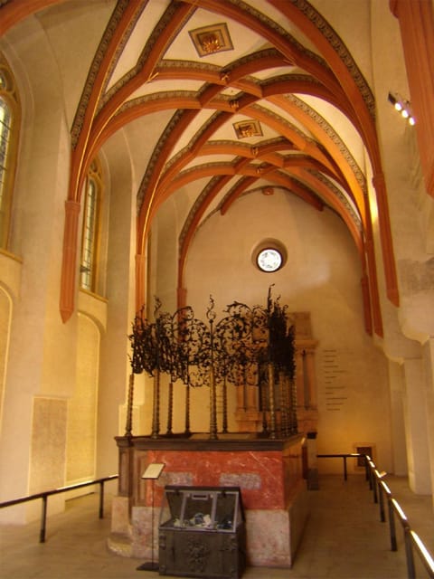 Prague: Jewish Quarter and Museum Guided Tour - Accessibility Notes You Should Know Before You Go