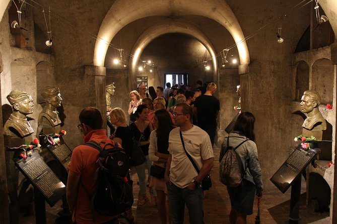 Prague Jewish Quarter and WW2 Private Tour - Price and logistics: what $409 buys you for a private group of up to 2