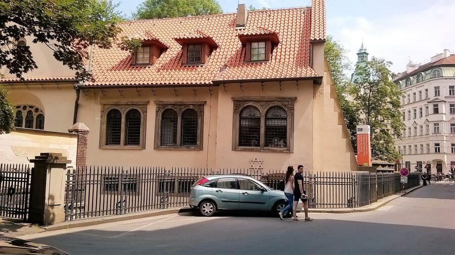 Prague Jewish Quarter Online Audio Guide - Pinkas Synagogue: a key stop in the audio set