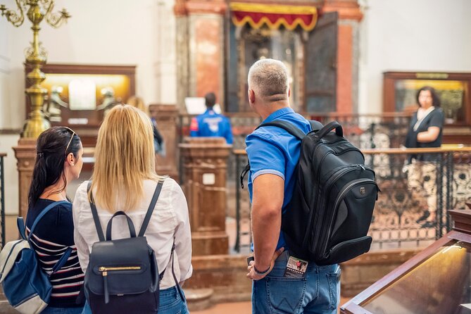 Prague Jewish Quarter Walking Tour with Admission Tickets - Stop 4: Pinkas Synagogue and the gateway to the cemetery