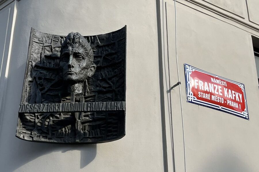 Prague: Jewish Town Guided Walking Tour - Old Jewish Quarter: stepping into a neighborhood’s layered past