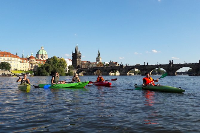 Prague Kayak Tour in City Center - 2 hours - Straka Academy and the Government-Around-You Feeling