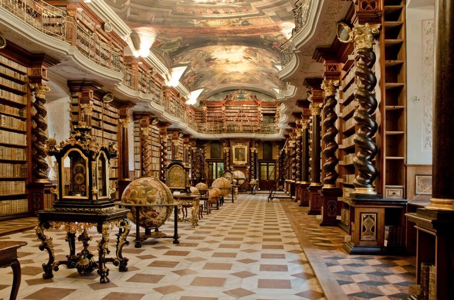 Prague: Klementinum Library & Astronomical Tower Guided Tour - Who should book this Klementinum Library and Astronomical Tower tour