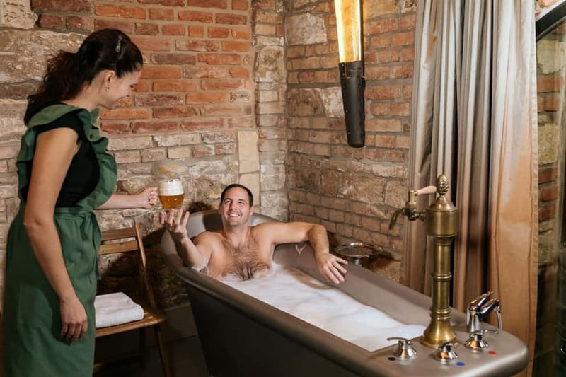 Prague: Lázně Pramen. Wine, Beer bath and Wellness SPA - The one-hour flow: changing room to soak to the calm lounge