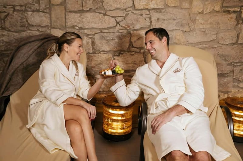 Prague: Lázně Pramen. Wine, Beer bath and Wellness SPA - Wine spa details: red wine ritual with lavender, honey, and Prosecco