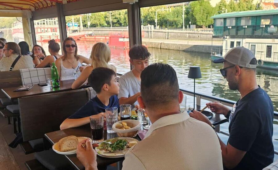 Prague: Lunch Cruise on the Vltava with 3-Course Menu - Charles Bridge Viewing From The Water, Without Stopping Anywhere