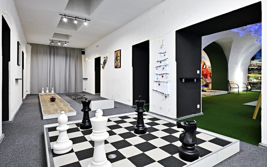 Prague: Mazemania Miniature Golf Experience - How long your mini-golf day should feel, and how to pace it