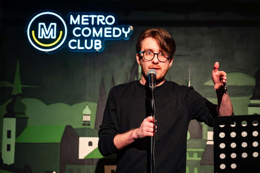 Prague: Monday Stand-Up Comedy in English - Getting the Timing Right: Seats, Energy, and a Smooth Arrival
