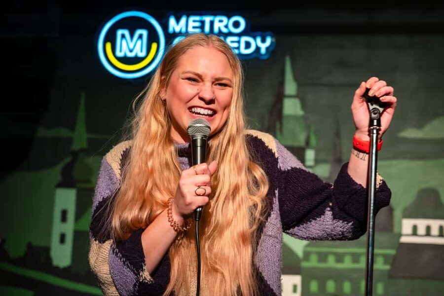 Prague: Monday Stand-Up Comedy in English - The Monday Show Flow: 7 PM, 60 Minutes of English Comedy