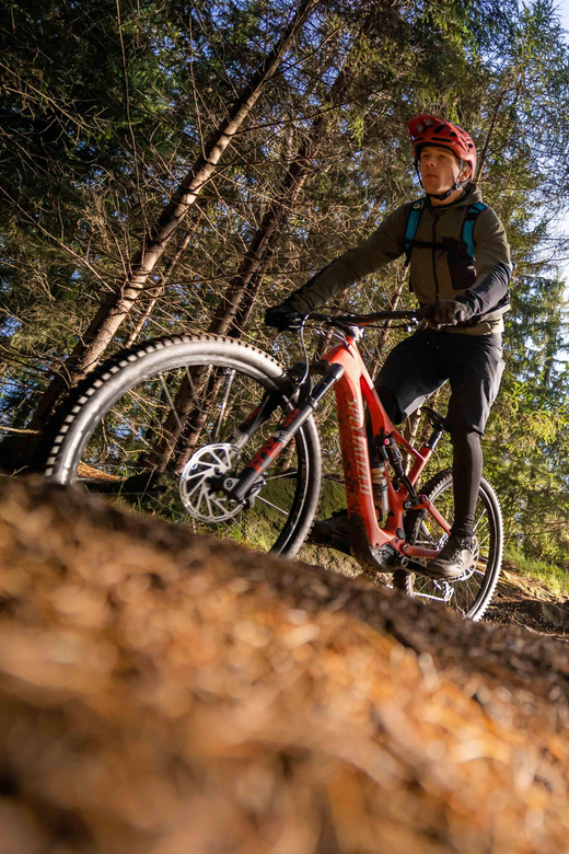 Prague Mountain Biking: Blast Through The Best Singletracks - Prague singletracks without the big resort crowds