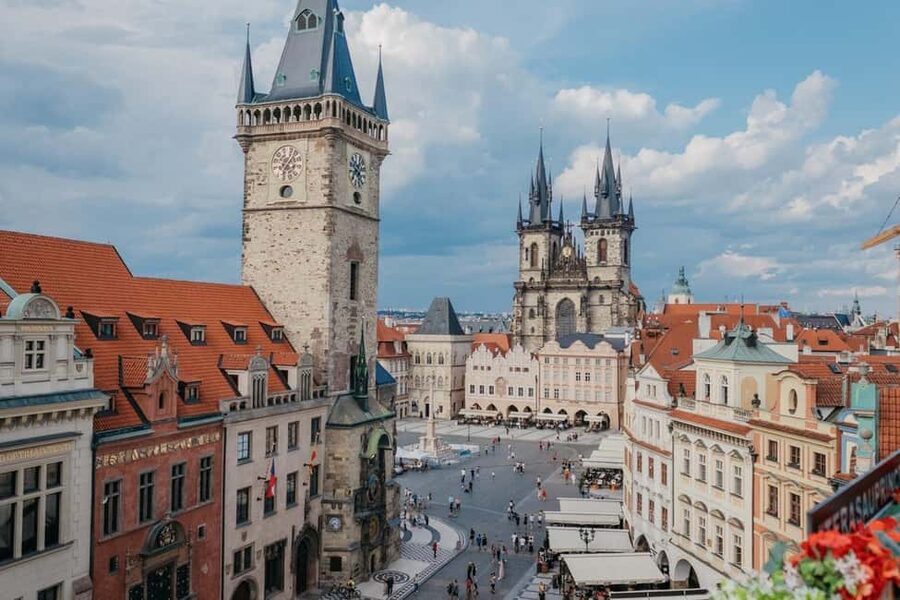 Prague Must-See: Old Town, Charles Bridge & Alchemy Museum - What the $23 price feels like, and when it’s a smart value