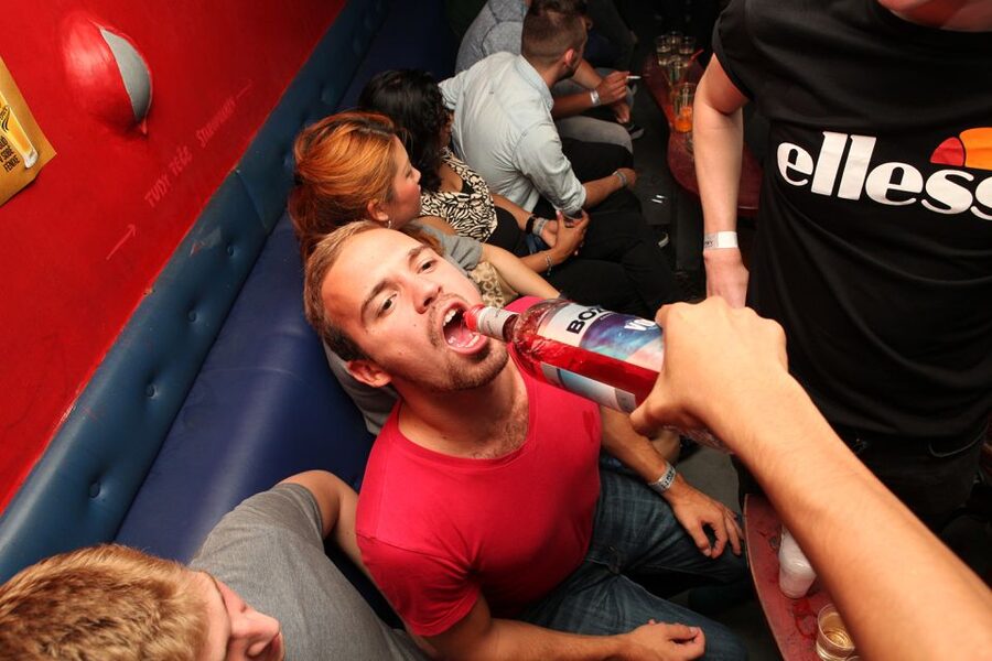 Prague: New Year's Eve Pub Crawl & Karlovy Lazne Club Entry - Free Entry and Welcome Shots at Each Stop