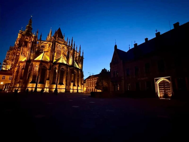 Prague: Night Walk through Prague Castle with City Views - The 10 pm gate closing and how the walk stays paced