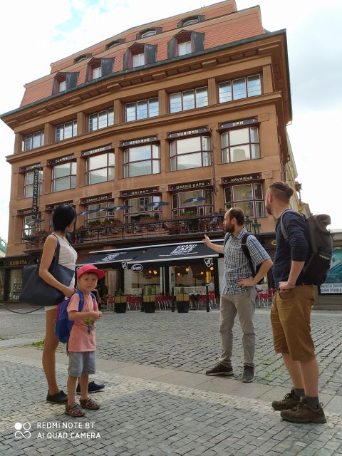 Prague: Old, New, and Jewish Towns Guided Walking Tour - What the route feels like in 3 hours