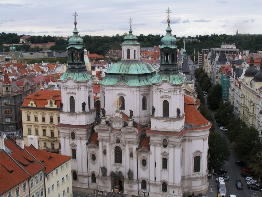 Prague: Old, New, and Jewish Towns Guided Walking Tour - Languages, group options, and who this suits best