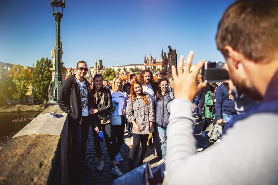 Prague: Old Town and Jewish Quarter 2-Hour Walking Tour - Palach Square at Rudolfinum, then the Prague Castle view finish
