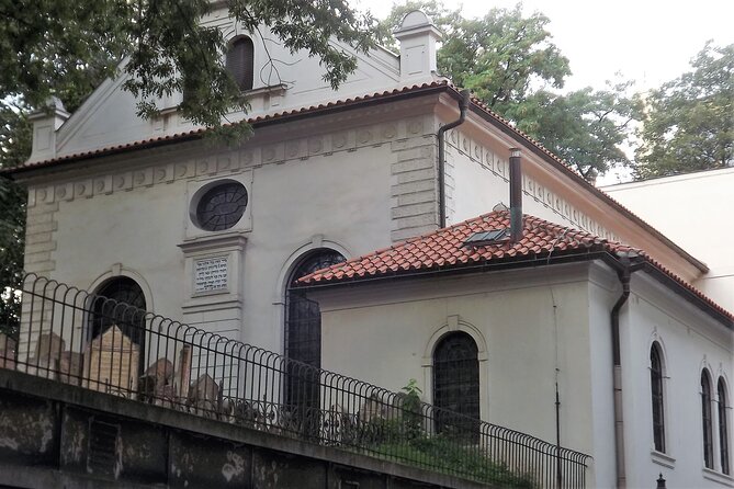 Prague Old Town and Jewish Quarter 90 minutes Guided Tour - Practical Tips to Make the Most of the 90 Minutes