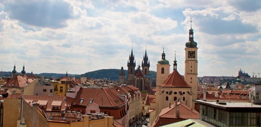 Prague: Old Town and Jewish Quarter Guided Walking Tour - Who this tour fits best