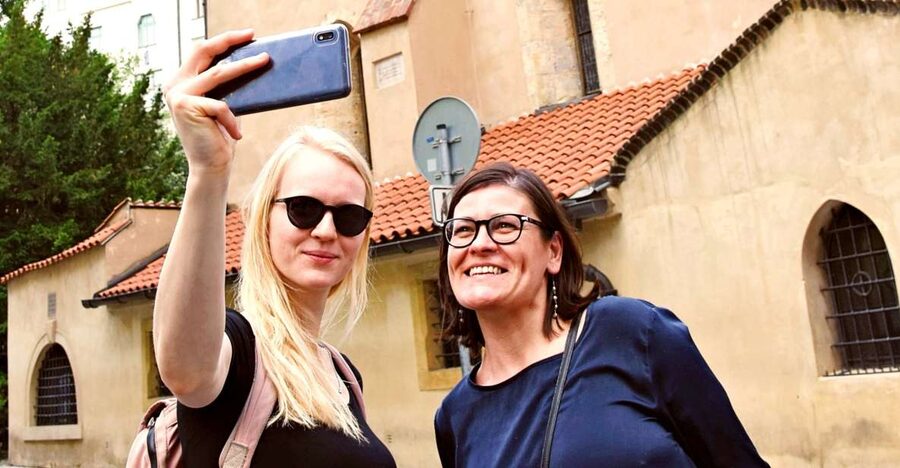 Prague: Old Town and Jewish Quarter Tour - Josefov: where the tour slows down for meaning