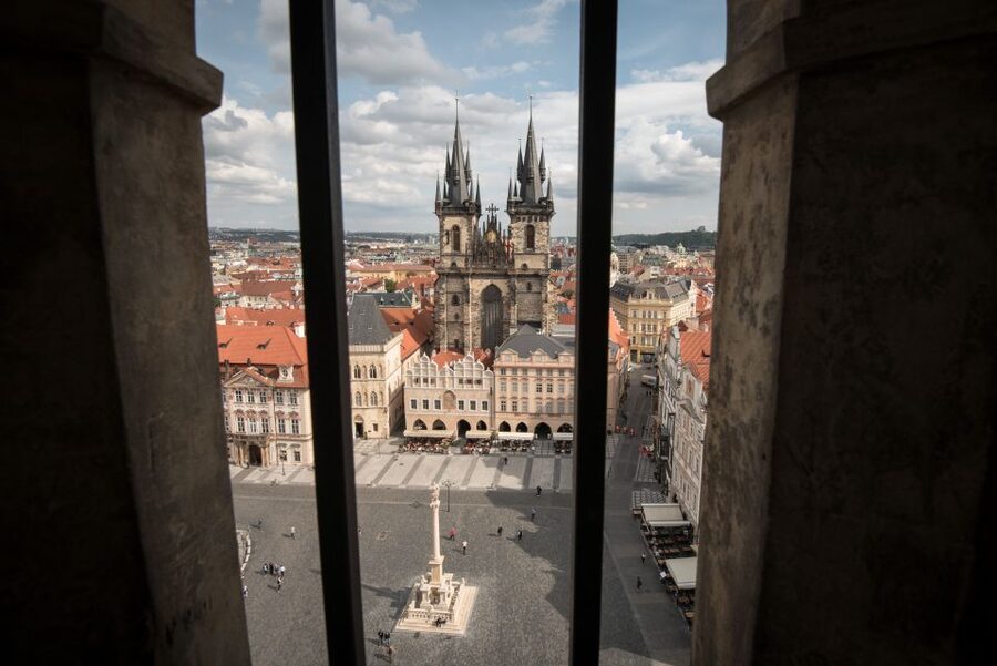 Prague: Old Town, Astronomical Clock and Underground Tour - Underground passages option: worth it if you want the medieval layer
