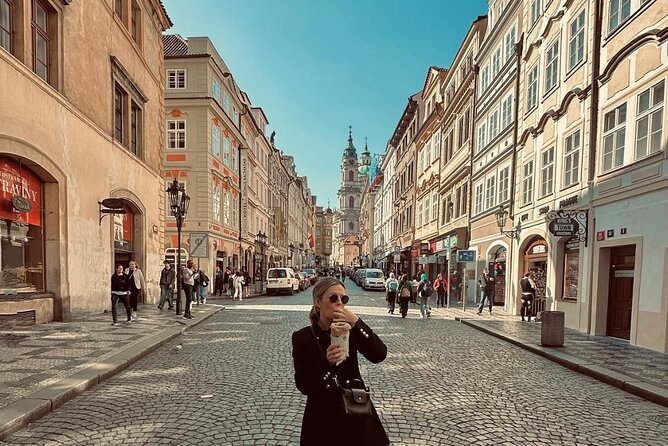 Prague Old Town Highlights 2 Hours Walking Guided Tour - What makes the guide-led format worth it (even with only 2 hours)