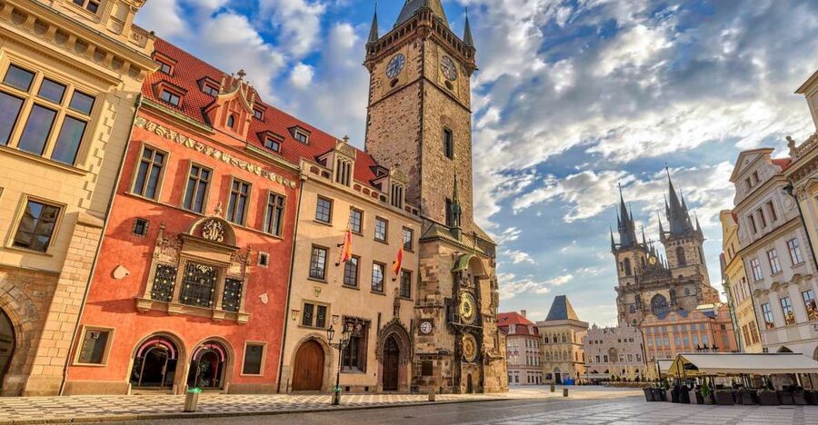 Prague: Old Town, Jewish Quarter & Astro Clock Walking Tour - Where You Start, and Why Na Příkopě 23 Matters