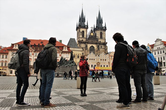 Prague Old Town, Medieval Underground and Dungeon Historical Tour - The Alchemyst Laboratory and Golem Stories