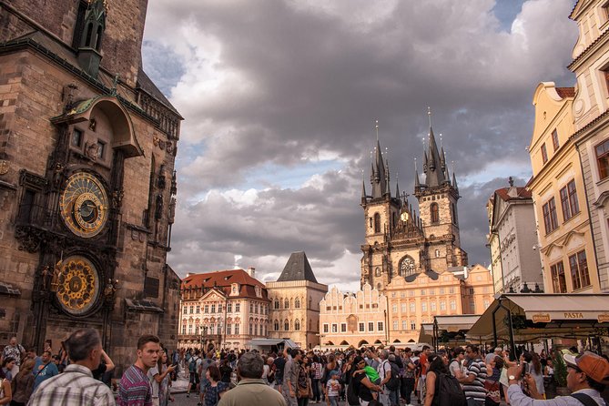 Prague Old Town New Town and Jewish Quarter Morning Tour - Franciscan Garden and Church of Our Lady of the Snows