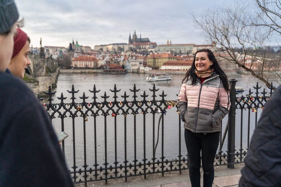 Prague: Old Town Private Walking Tour with Hotel Pickup - Old Town Square and the Astronomical Clock, what to look for