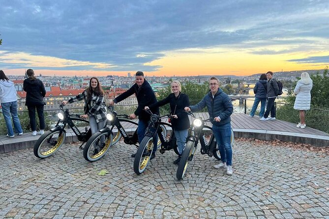 Prague on Stylish Retro styled E-Bike - Viewpoints & Sightseeing - Prague Castle from Outside, St Vitus Cathedral and Big Views