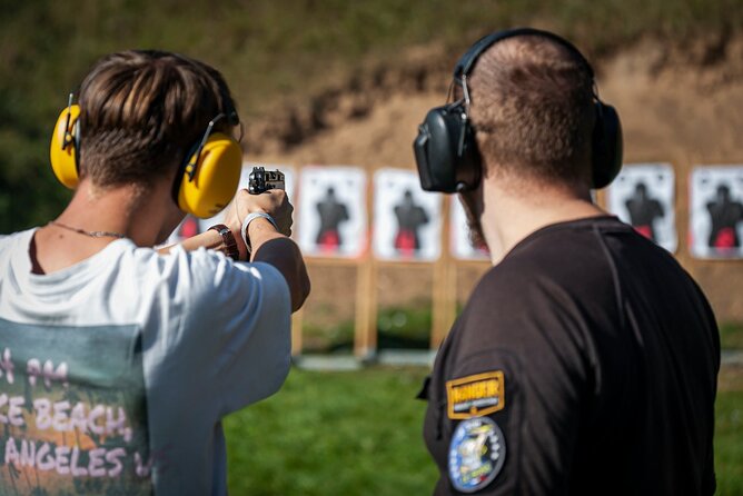 Prague: Outdoor shooting experience 3 to 10 guns + BUS Transfer - Who This Shooting Experience Fits Best