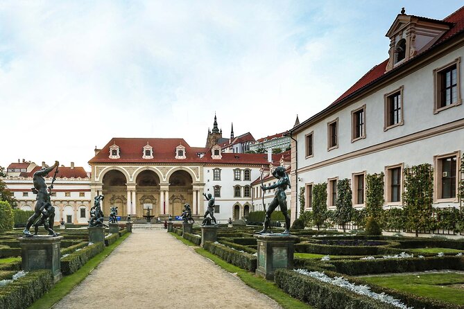 Prague Photoshoot for Couples, Betrothed, Family & Friends - Stare Mesto (Old Town) Stop: Astronomical Clock Area, Plus Getting Oriented