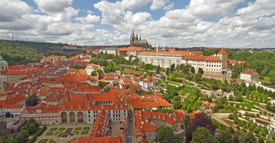 Prague: Prague Castle and Lobkowicz Palace Entry Tickets - Key things to know before you go