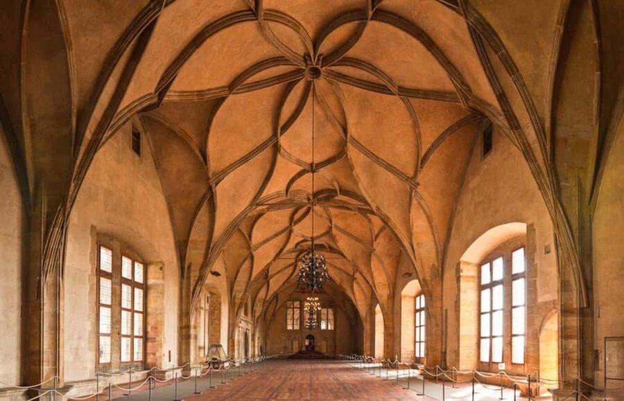 Prague: Prague Castle Skip-the-Line Ticket with Audioguide - Key Highlights at a Glance