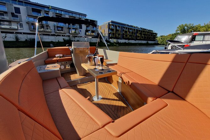 Prague Private Boat Tour - 2 Hours - Why 2 Hours on the Vltava Feels Like More Than Two