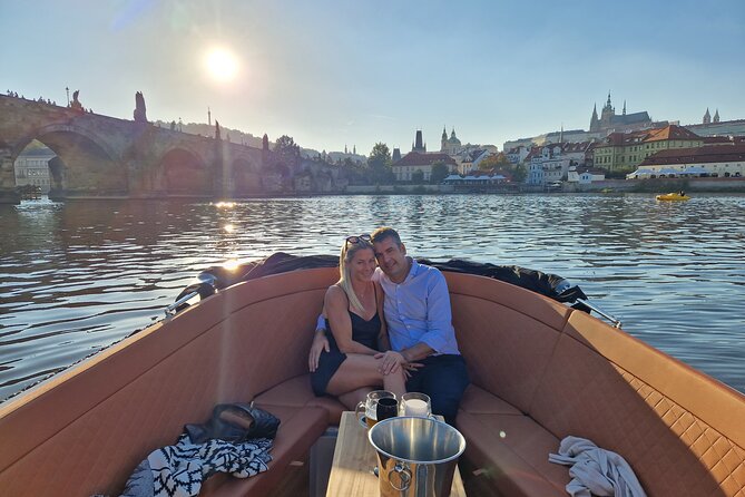 Prague Private Boat Tour - 2 Hours - Best Time to Go: Lights on the Water