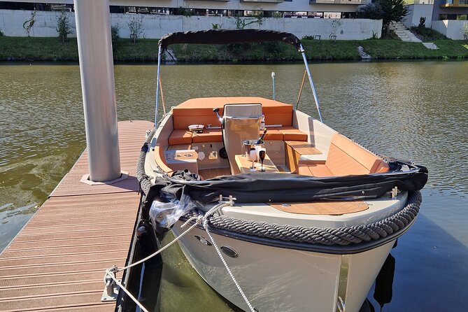 Prague Private Boat Tour - 2 Hours - Who This Private Boat Cruise Fits Best
