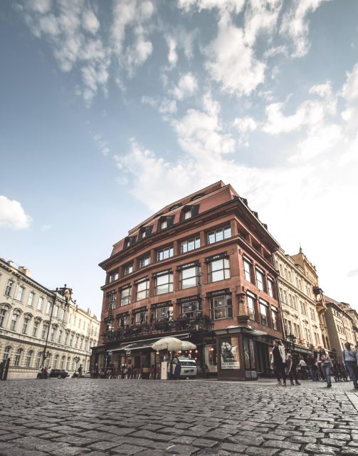Prague: Private Prague Art Nouveau and Cubism Tour - FAQ