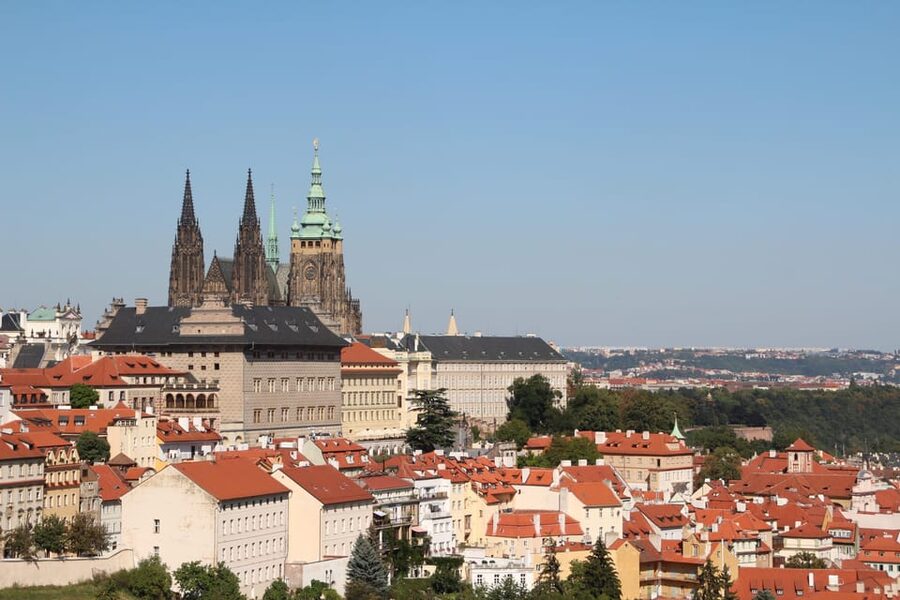 Prague: Private Prague Castle Interior Tour - Na Opyši and the path to Old Castle Stairs