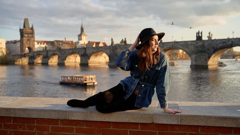 Prague: Private Professional Photoshoot - Old Town Square and the Astronomical Clock: Getting the frame right