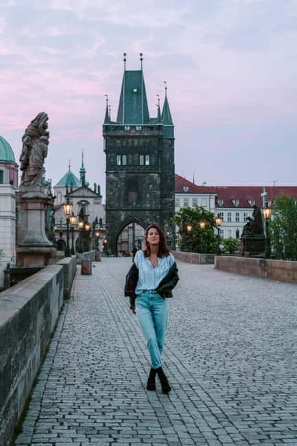 Prague: Private Professional Photoshoot with Edited Photos - Key things I found most useful